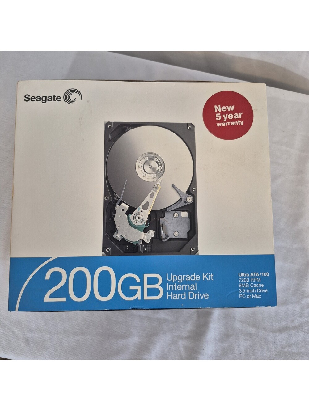 Seagate 200 GB Upgrade Kit Internal Hard Drive (New in Box)